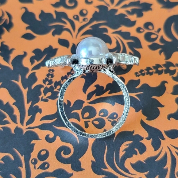 Spider Ring - Picture 2 of 2